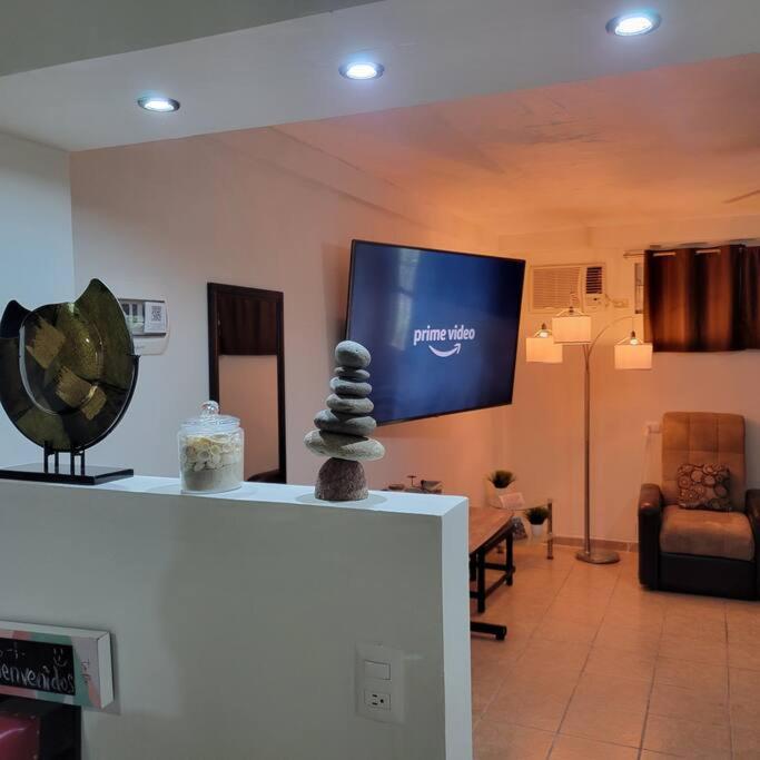 Departamento Comodo Centrico Tv Ac Wifi Cocina Parking, Letra C Ciudad Valles Kültér fotó